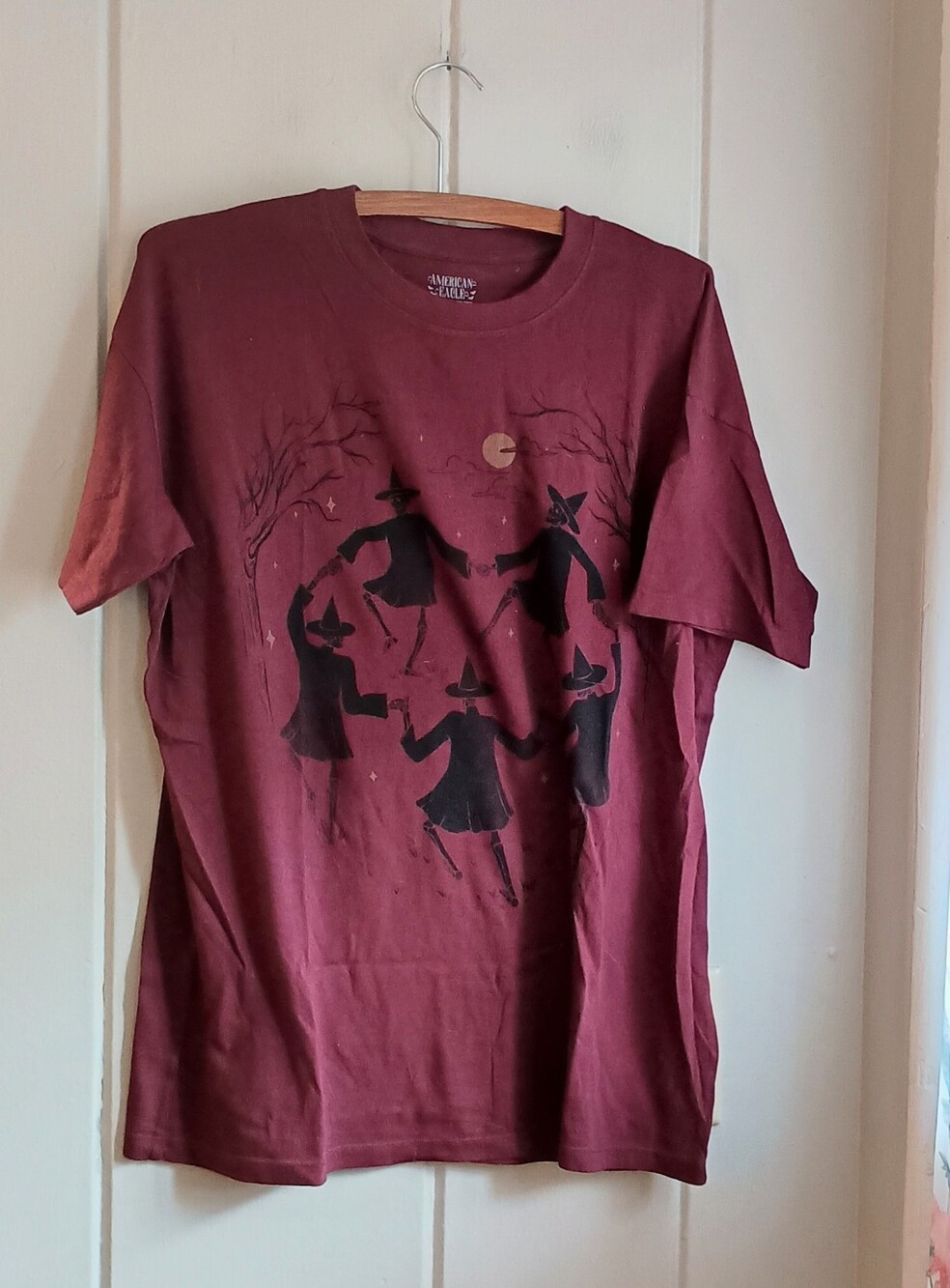 American Eagle Burgundy Halloween Tee
